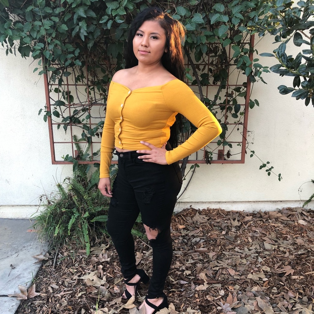 Mustard crop top w/ buttons